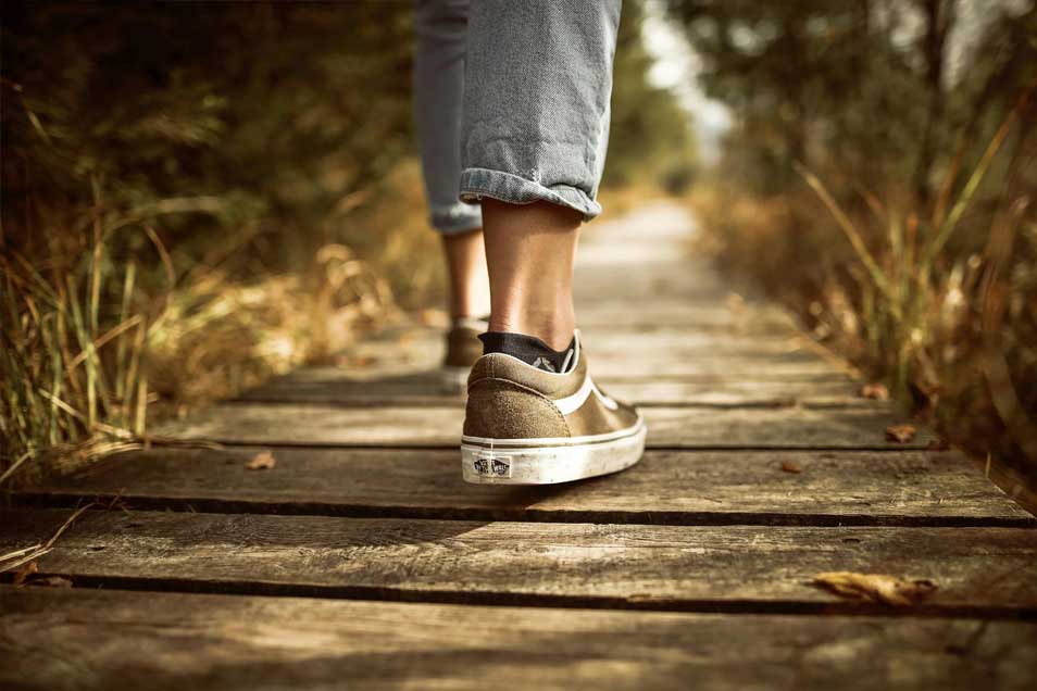 Spring Into Step: 5 Mental Health Benefits of Walking